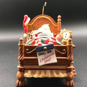Hallmark Keepsake Ornament 2001 Snoozing Santa Vintage Handcrafted NIB